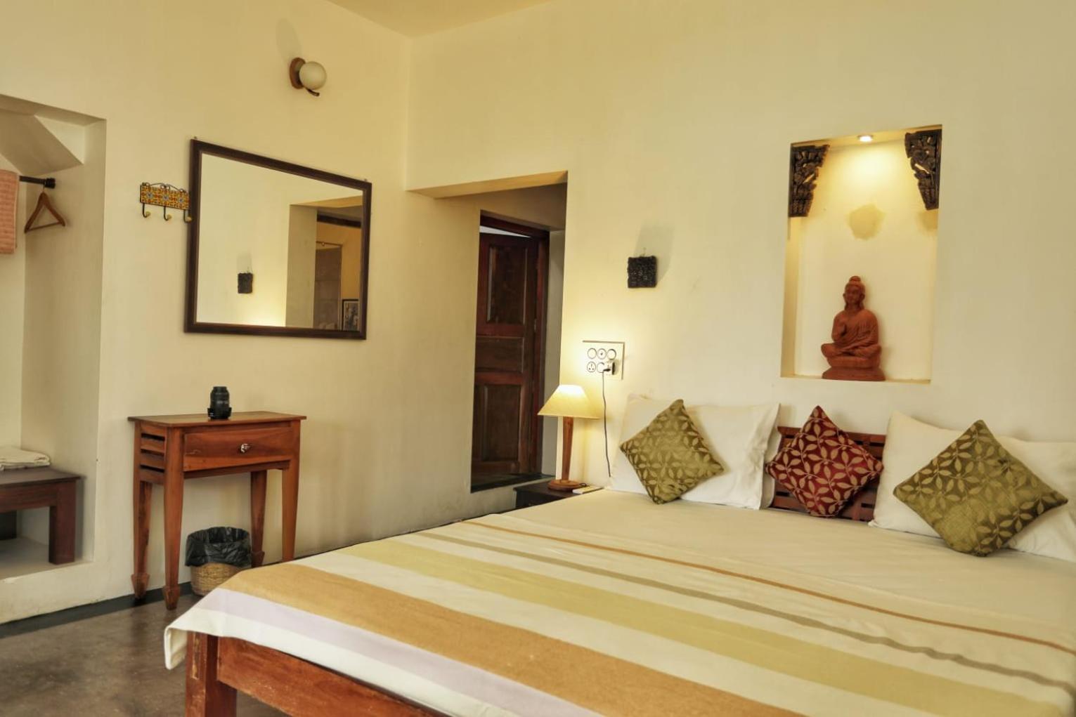 Hotel Vala House à Cherai Beach Extérieur photo